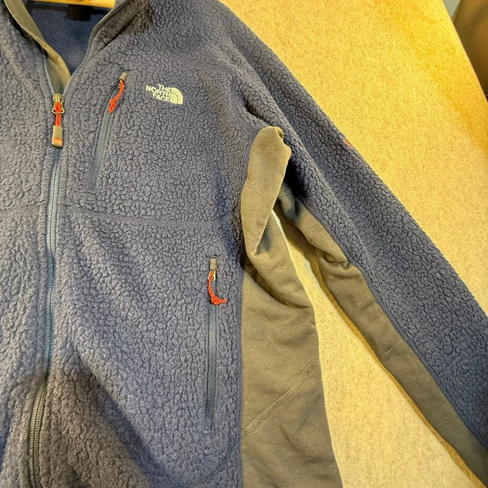 The North Face Summit Series Mens Large Blue Sherpa Fleece Full Zip Jacket T1227